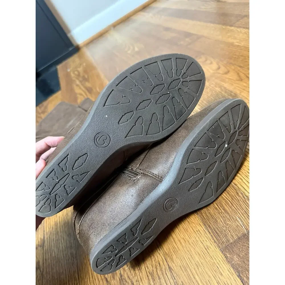 BareTraps quintona brown